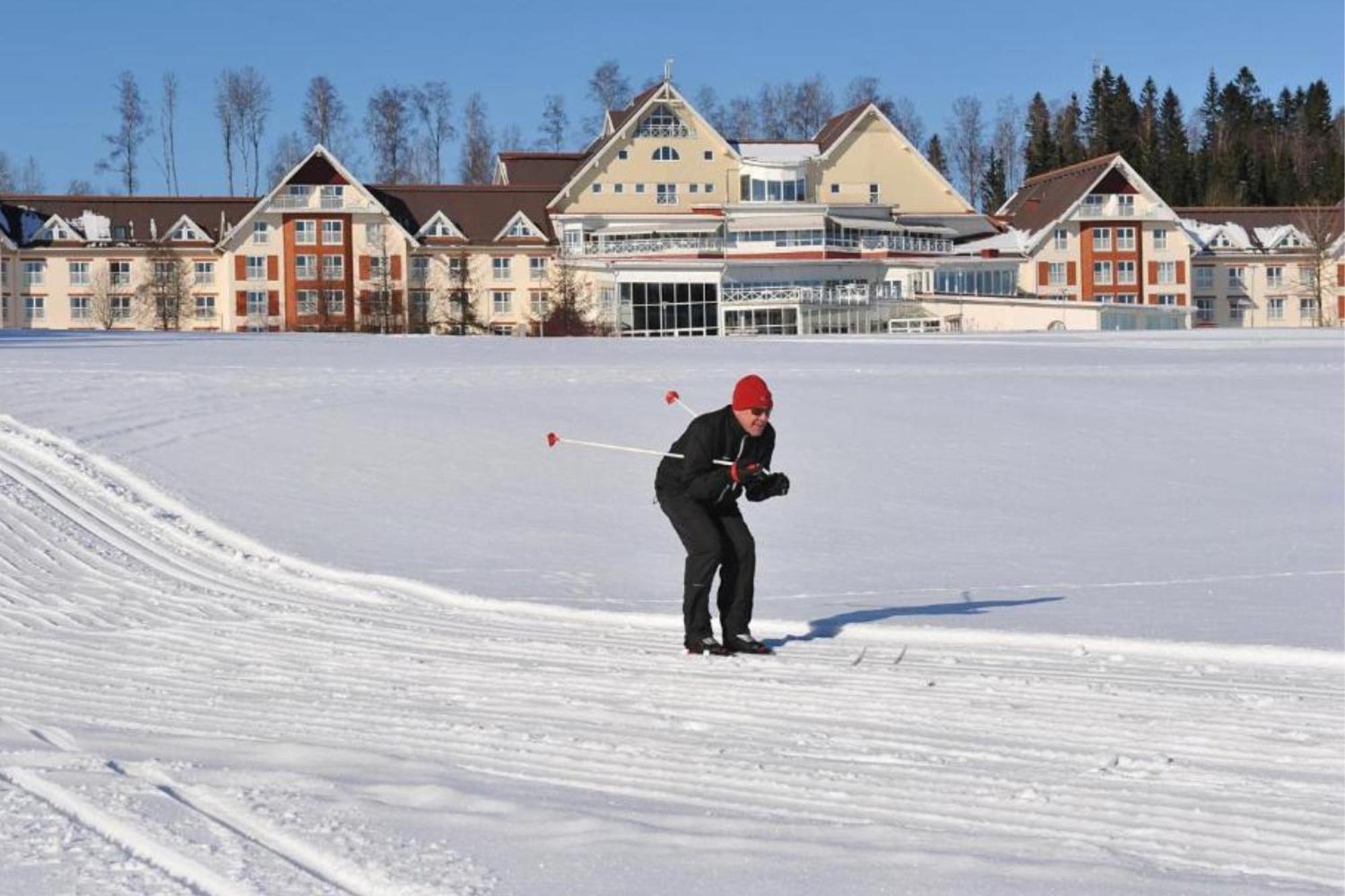 First Camp Sunne - Fryksdalen Hotel Exterior photo